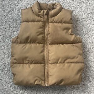 Old navy kids puffer vest, 18-24 months